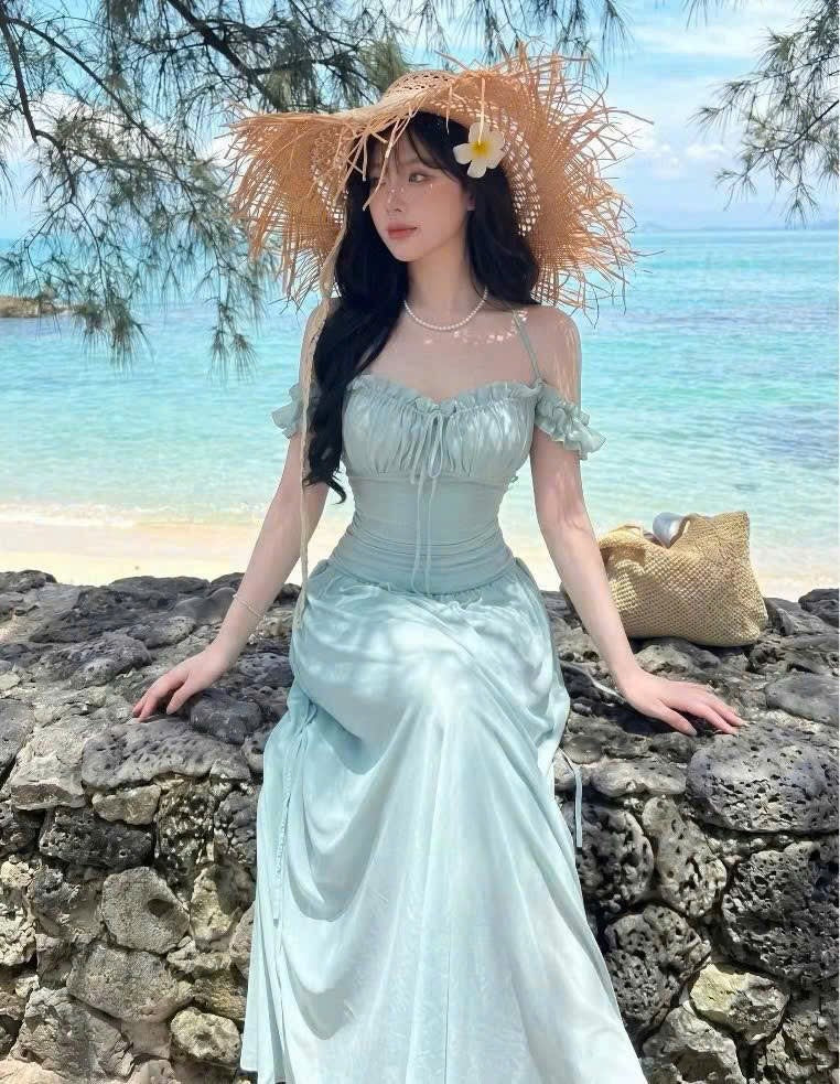 Corset-Style Off-Shoulder Maxi Dress - Romantic Summer Vacation Gown