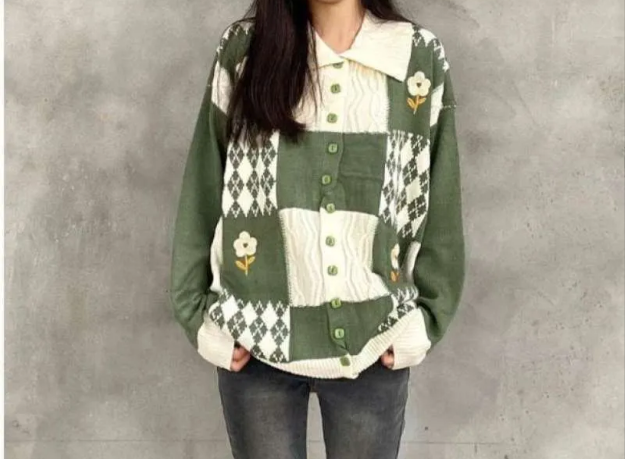 Retro Cottagecore Checkered Flower Knit Cardigan with Lapel Collar